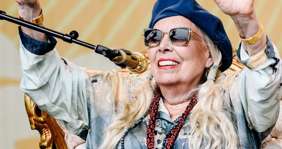 Joni Mitchell Announces Joni Jam Concert at the Hollywood Bowl