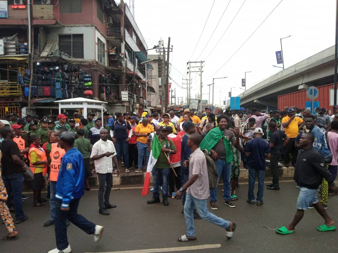 Protest: Lagos police commissioner meets with NLC officials