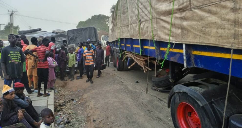PHOTOS: Truck drivers block Zaria Road to protest rift with Customs Officers