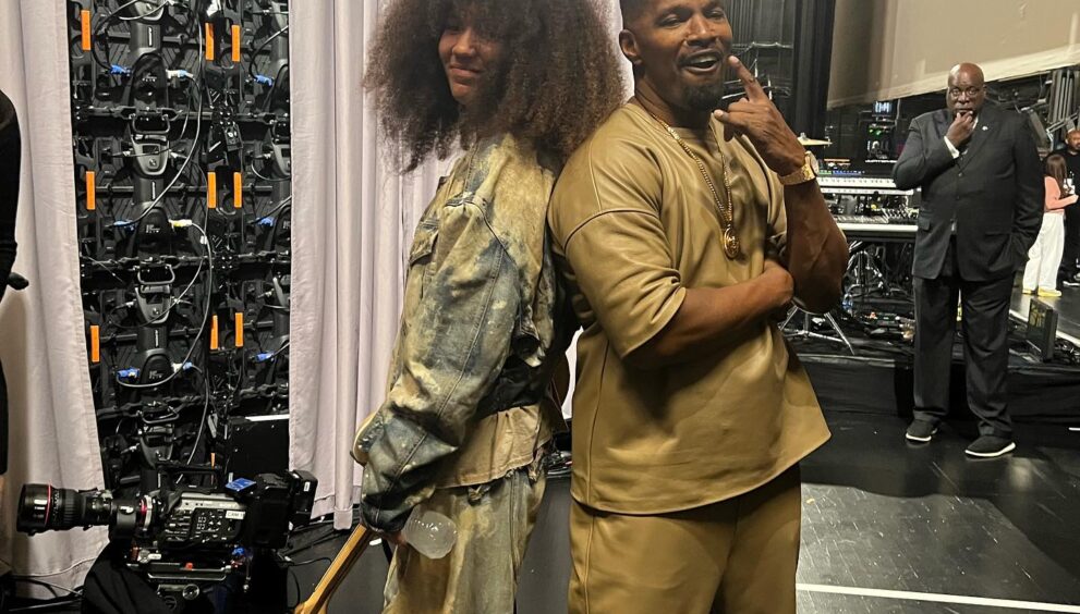 Jamie Foxx details how daughter Anelise, 16, saved his life after suffering brain bleed, stroke
